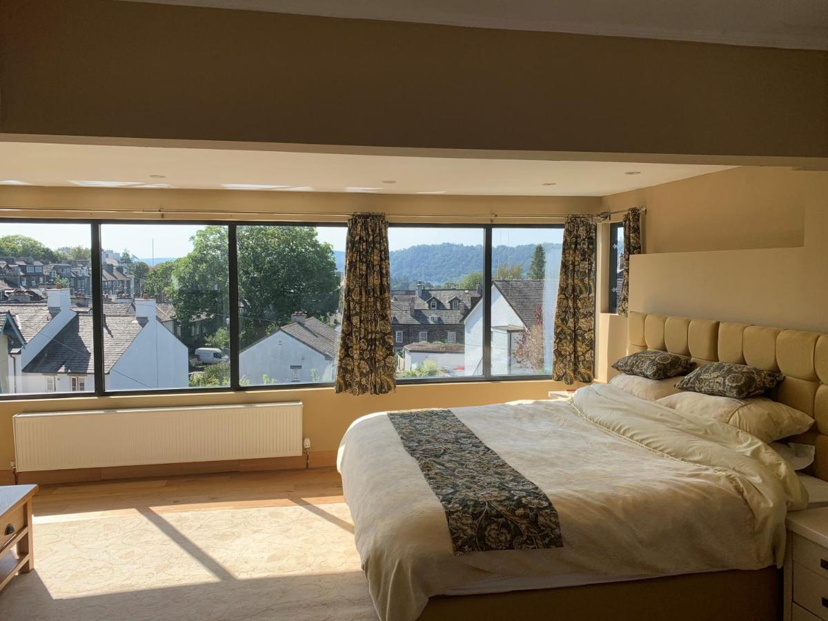 The Penthouse Bowness Luxury Loft Jacuzzi Bath & Complimentary Lakeview Spa Membership Extérieur photo